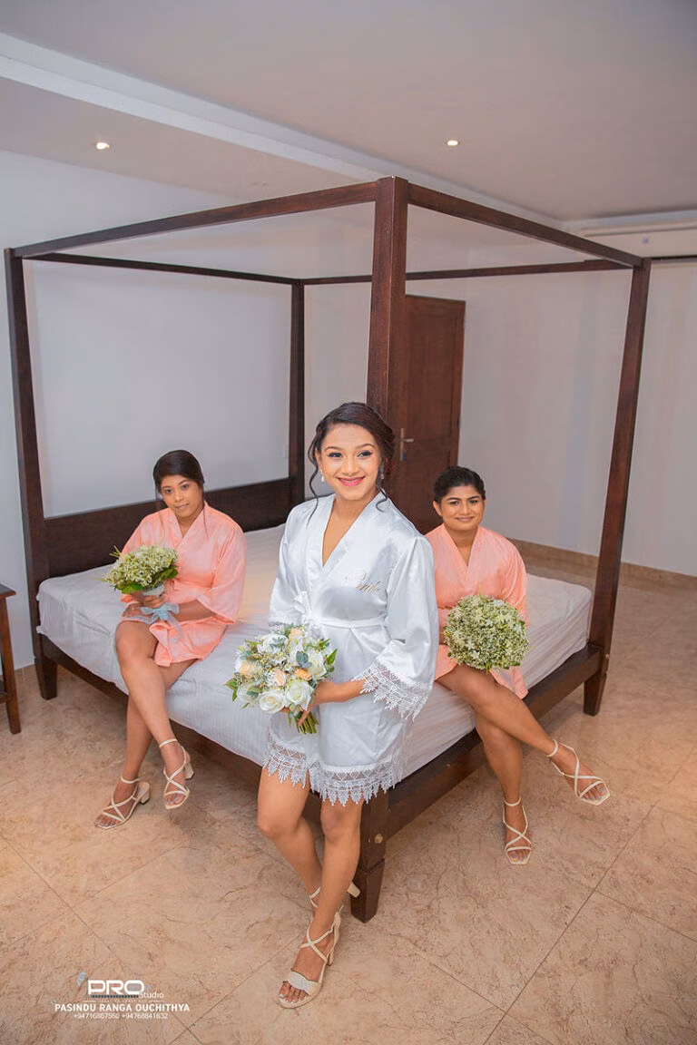 Bridal & wedding photoshoot Sri Lanka - Danushiโs Wedding โ Getting Ready (4) - YOU Magazine