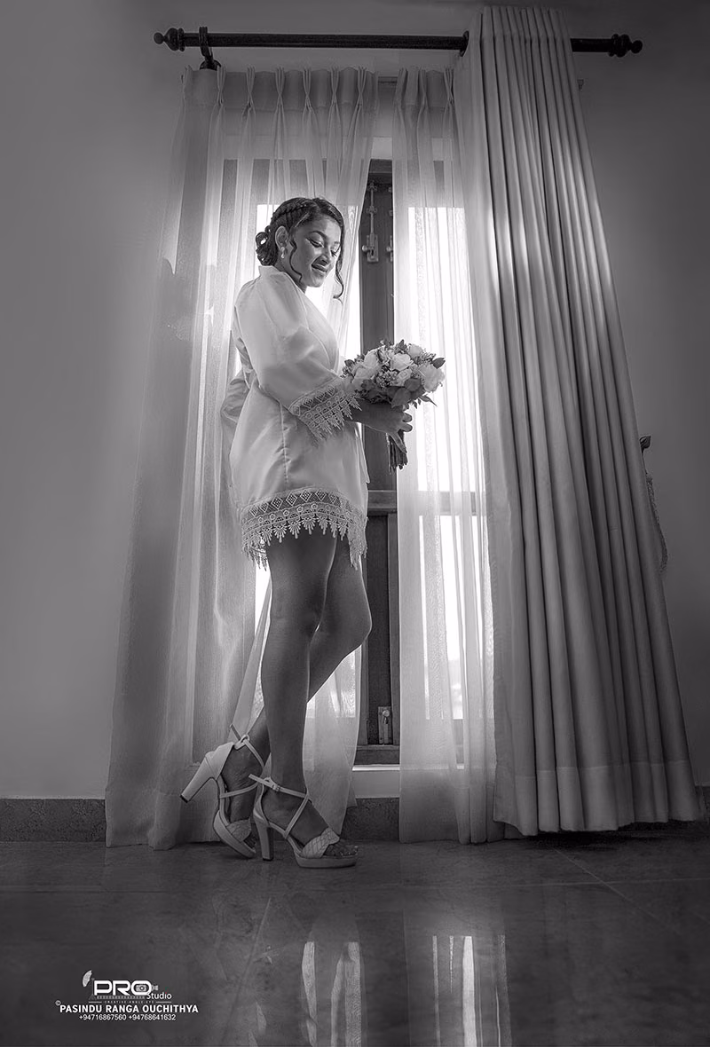 Bridal & wedding photoshoot Sri Lanka - Danushiโs Wedding โ Getting Ready (9) - YOU Magazine