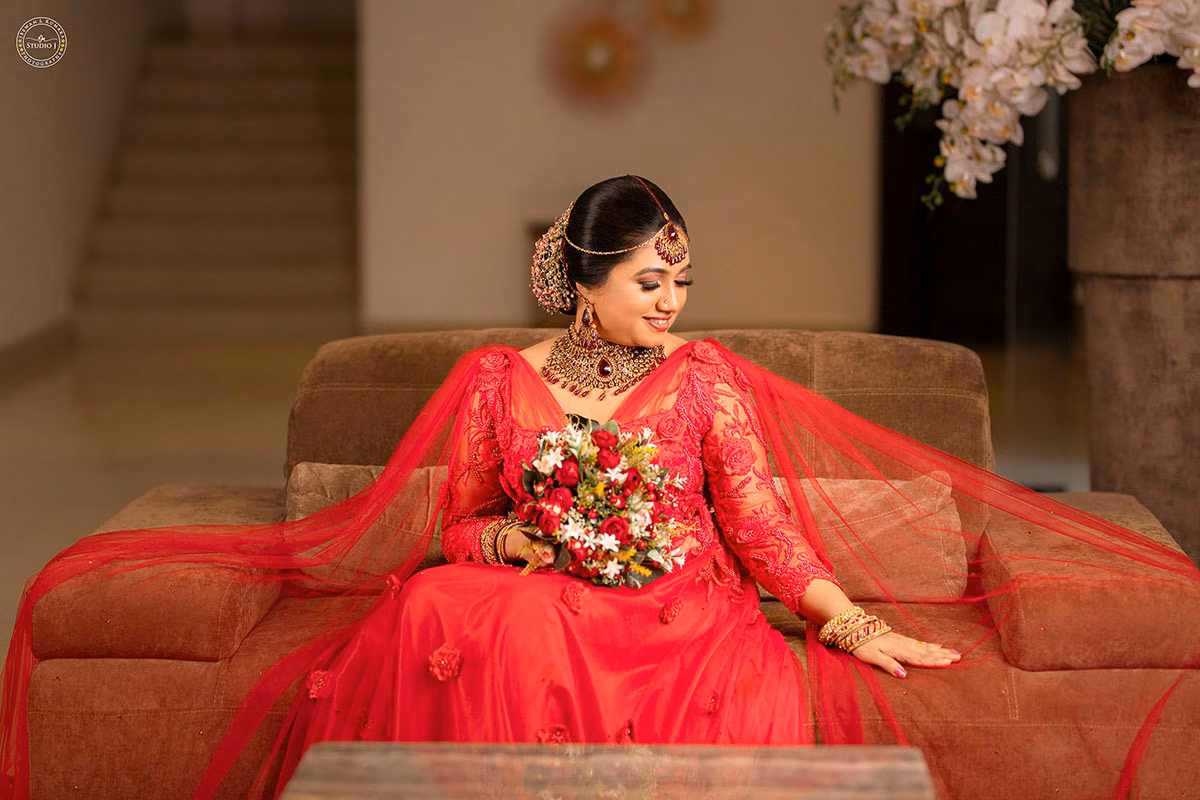Bridal & wedding photoshoot Sri Lanka - Kisara & Dilrukshi (3) - YOU Magazine