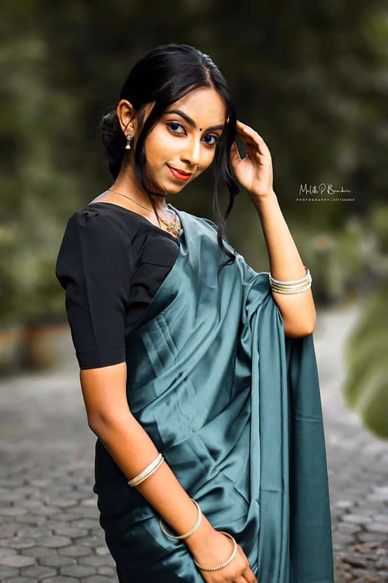 Sri Lankan girls photoshoot - Glamour model Imalsha posing for YOU Magazine (1)